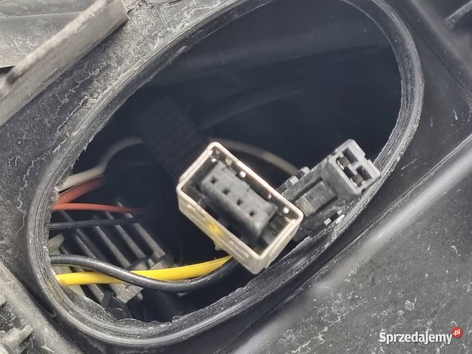 LAMPA LEWA Volvo S80 II V70 III PRZEDNIA lewy Lampy przednie Rudka