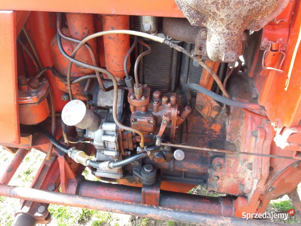 Władimirec T25 1980 z kabiną z dokumentami świętokrzyskie