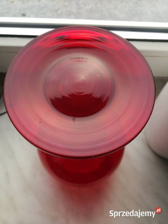 Duży rubinowy kielich KIS Ząbkowice Choszczno