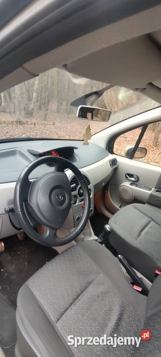 Renault Modus 16 b Ostrowiec Świętokrzyski