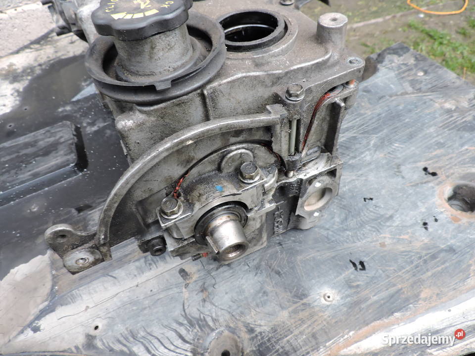 Głowica Mazda 6 I 20 D 16V 136 RF5C Głowice cylindrów śląskie