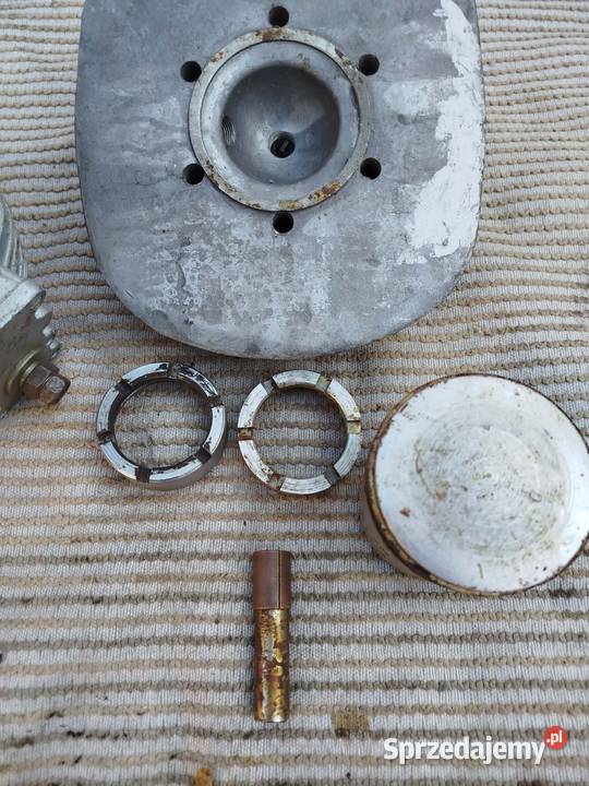 Cylinder tłok głowica IŻ Planeta 3 Leszno