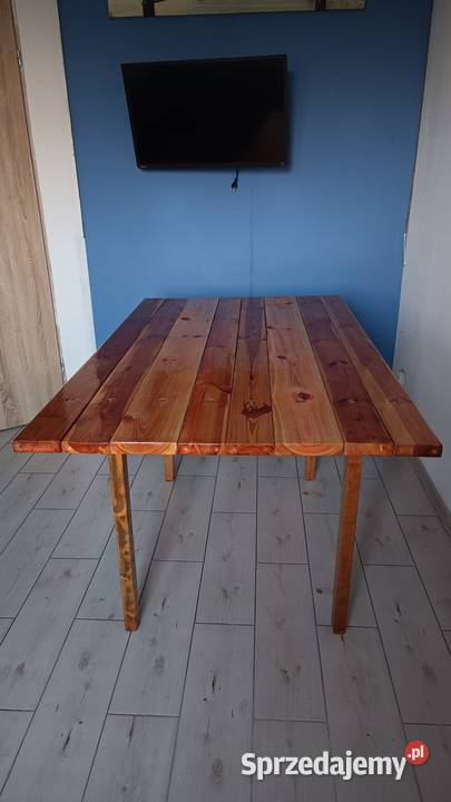 Sprzedam stół PRL z nowym drewnianym blatem Młodocin