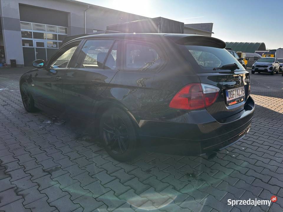 BMW 318i 20 TouringKombi Benzyna 2008 Olesno
