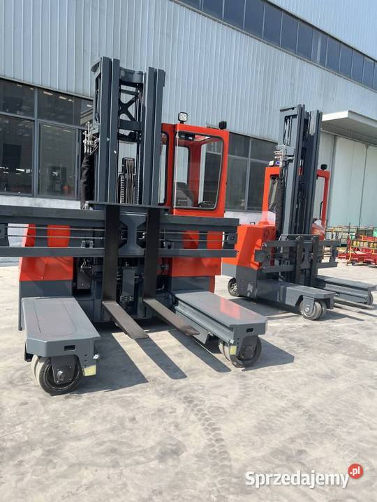 Combilift C2500CBWózek widłowy wielokierunkowy