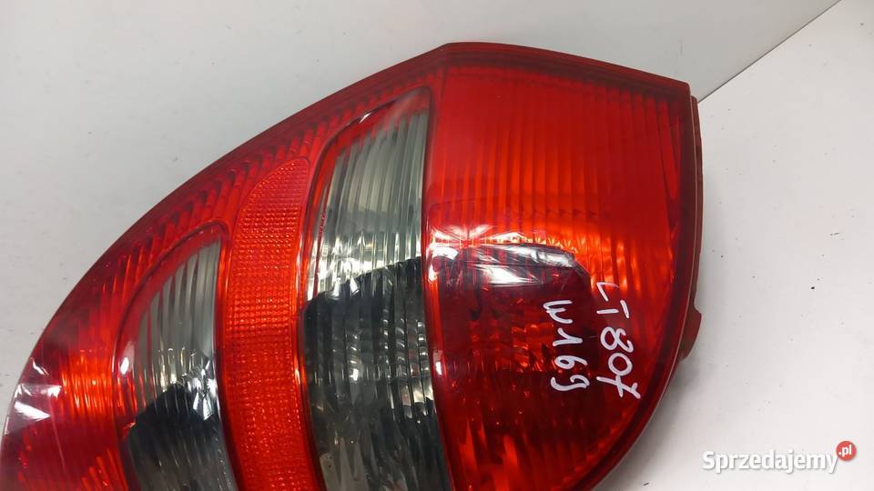 MERCEDE W169 HB LAMPA TYŁ LEWA wielkopolskie Zbierkowo