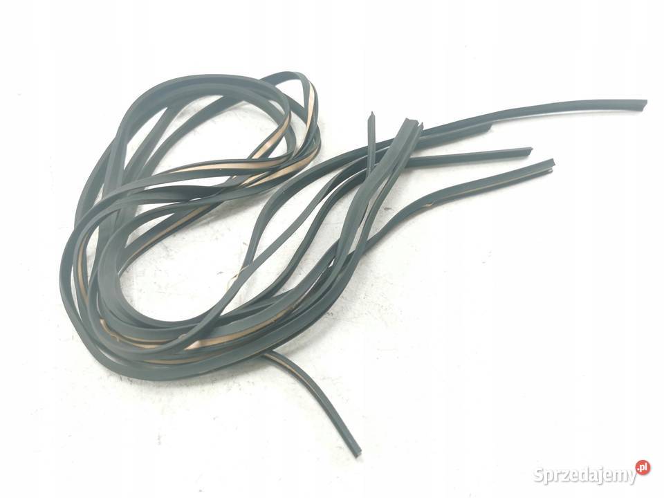 ZESTAW LISTEW DRZWI BŁOTNIKI NIEKOMP SUBARU lubelskie