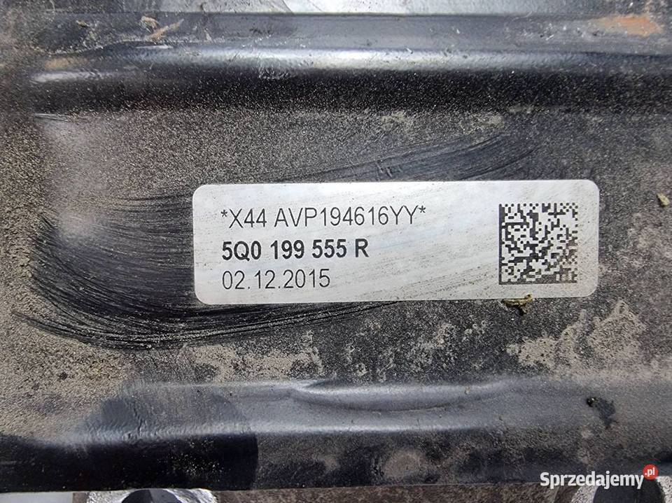 MOCOWANIE SILNIKA SKODA OCTAVIA III 5Q0199555R Lipno