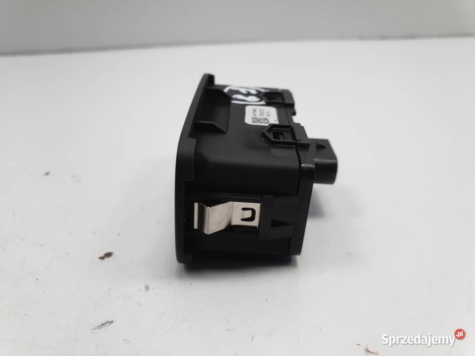 Volvo S90 II XC60 II XC90 II PRZYCISK KLAMPY