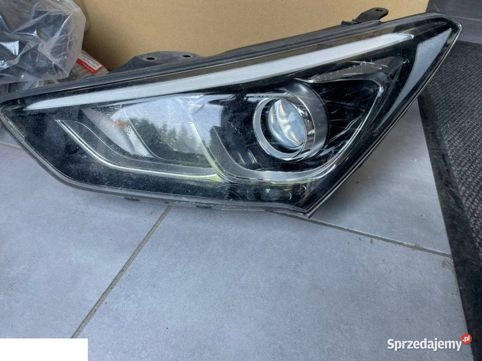 Hyundai Santa fe 15 reflektor lewy Xenon osobowe Kozubszczyzna sprzedam