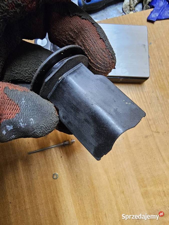 Yamaha FZS 600 przepustnica gaźnik gaźniki dolnośląskie Jelenia Góra sprzedam