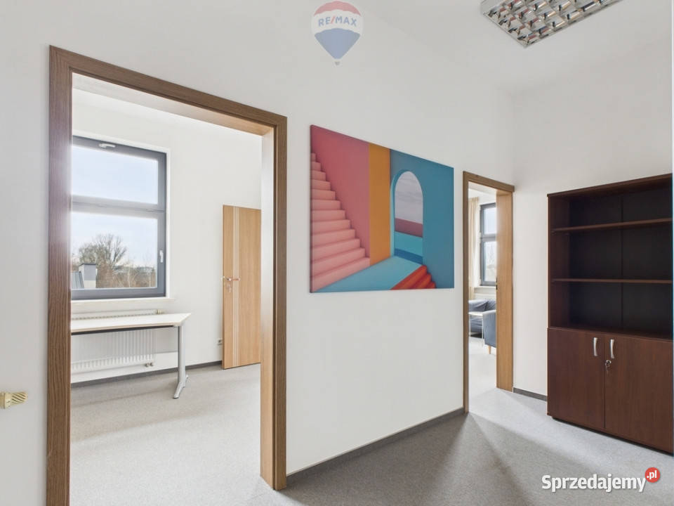 Biuro 60 m w kompleksie Warsaw Film Center z klatki schodowej mazowieckie Warszawa