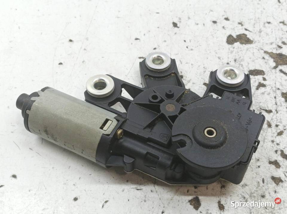 SILNICZEK WYCIERACZKI TYŁ 7L0955712C Porsche