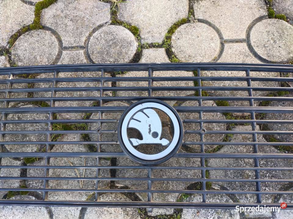 Grill Atrapa przednia Skoda 120 105 Kraków osobowe