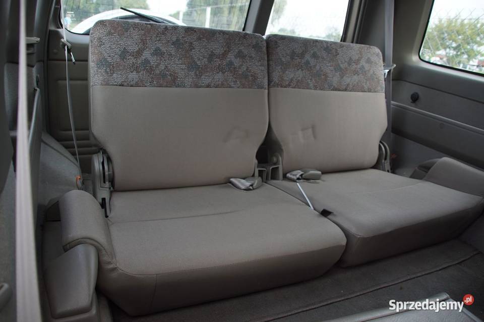 FOTELE KANAPY NISSAN PATROL IV Y61 Pozostałe Lipno