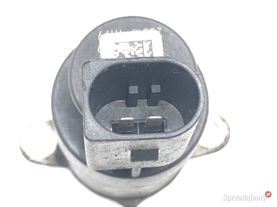 REGULATOR CIŚNIENIA PALIWA AUDI A6 C7 30 313 osobowe sprzedam