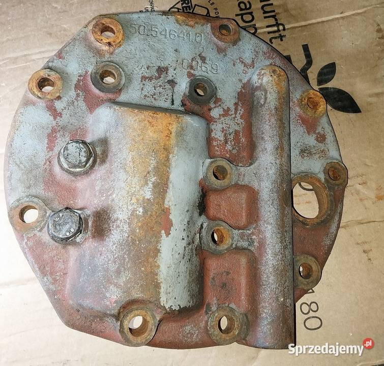 Pokrywa pompy podnosnika c360 lubelskie Radoryż Smolany