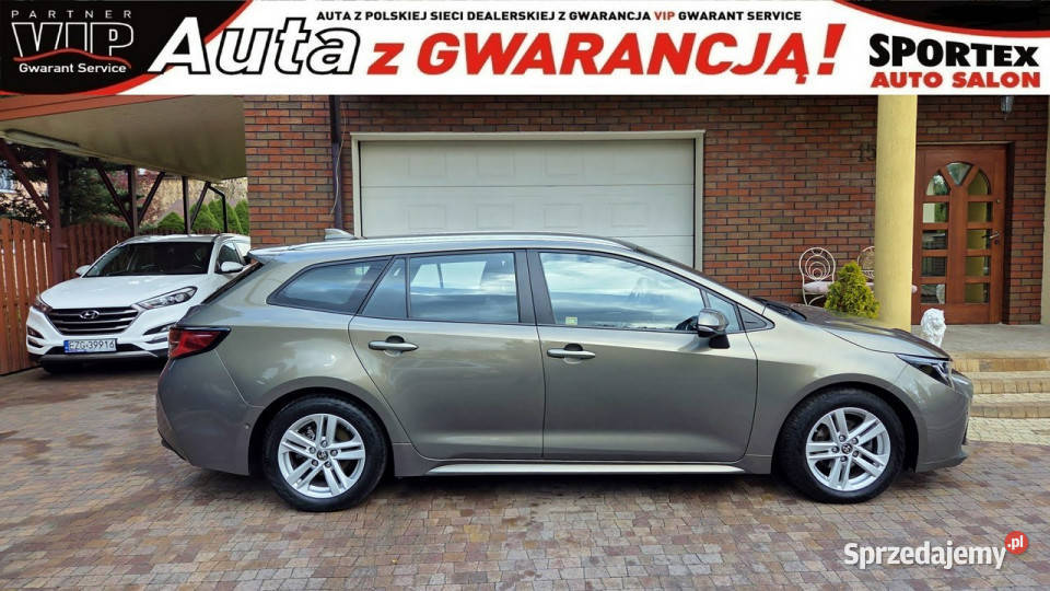 Toyota Corolla 18 122 Hybrid COMFORTTECHNAVI Rok produkcji 2022 Aleksandrów Łódzki