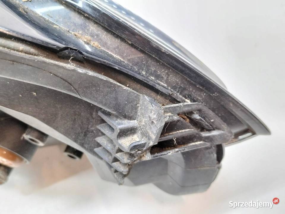 HALOGEN LEWY PRZÓD DRL USZKODZONY 68157105AO