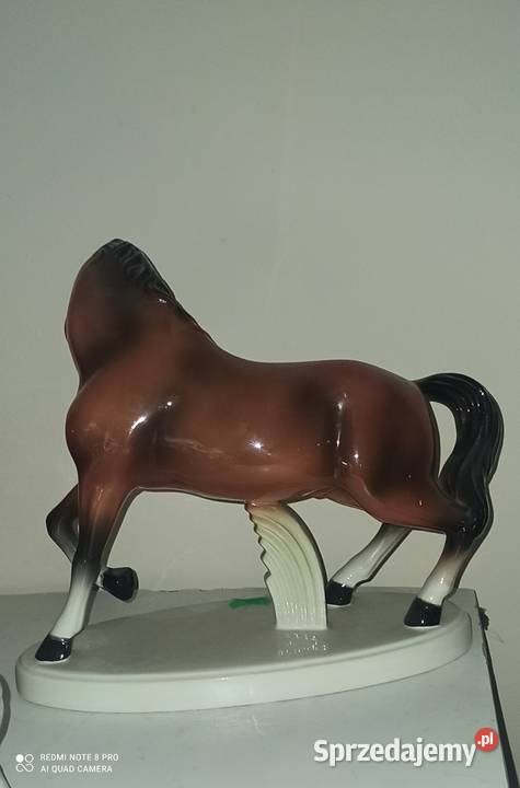 Piękny Koń Figurka Porcelana Made in Portugalia Porcelana i szkło pomorskie