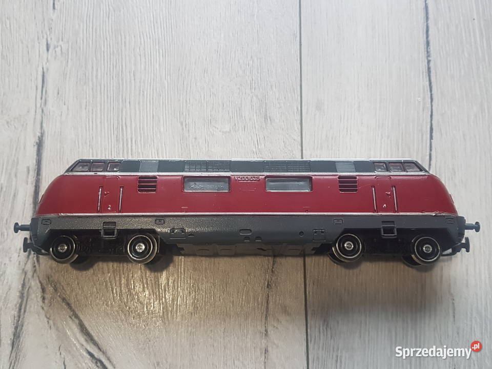 LOKOMOTYWA PIKO V200 H0 ŁADNY STAN