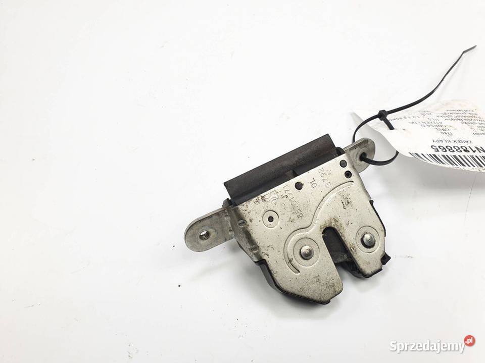 ZAMEK KLAPY OPEL CORSA D 55701971 kujawsko-pomorskie Lipno