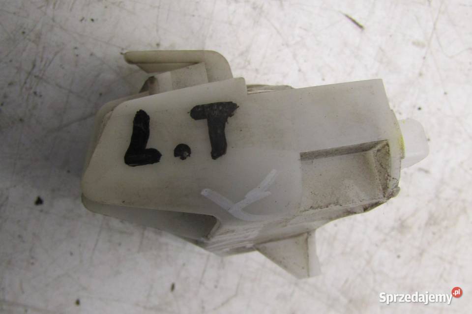 ŚLIZG ZDERZAKA LEWY TYŁ TYLNY TOYOTA YARIS III Części montażowe