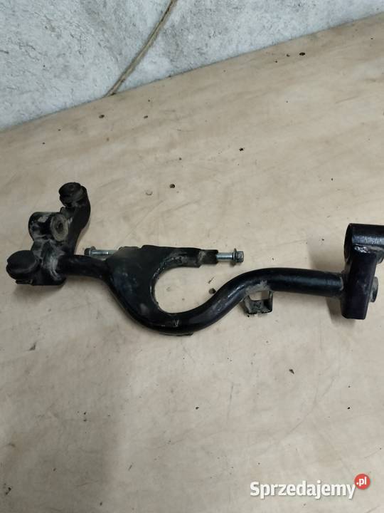 Uchwyt Górny silnika 125 chiński skuter Łubno