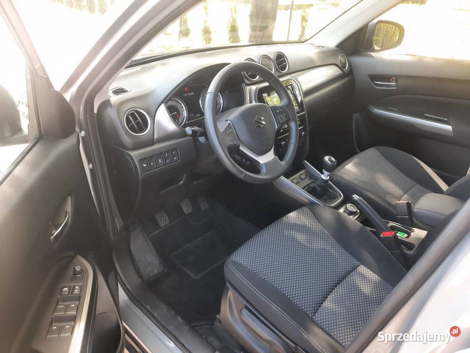 Suzuki Vitara 14129 30tkm Hybrid Allgrip 44 wielofunkcyjna kierownica małopolskie