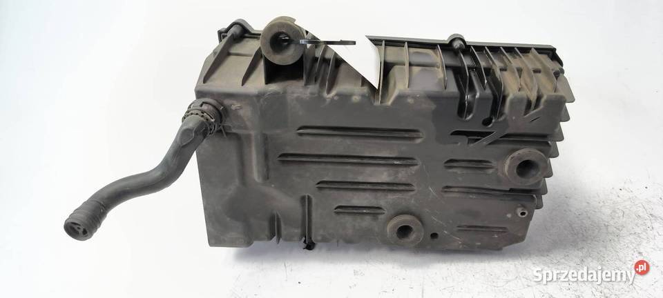 OBUDOWA FILTRA VOLKSWAGEN PASSAT B8 RLINE kujawsko-pomorskie Lipno sprzedam