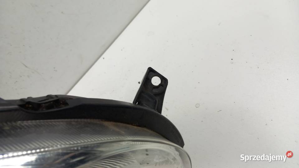 NISSAN MICRA K12 LAMPA PRZÓD PRAWA EU Lampy przednie
