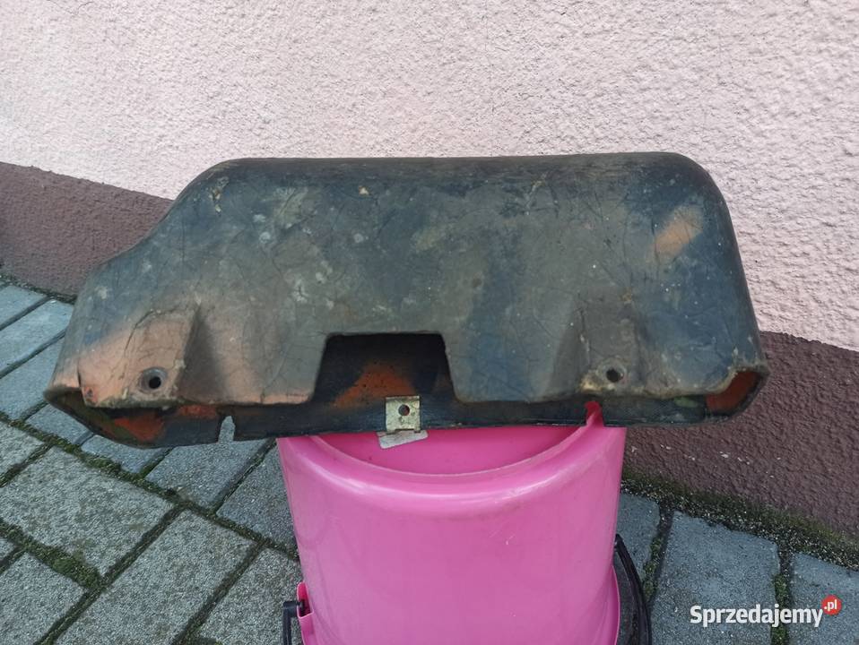 Schowek półka Fiat 125 Włoch PRL deski rozdzielcze, konsole wielkopolskie Ostrów Wielkopolski