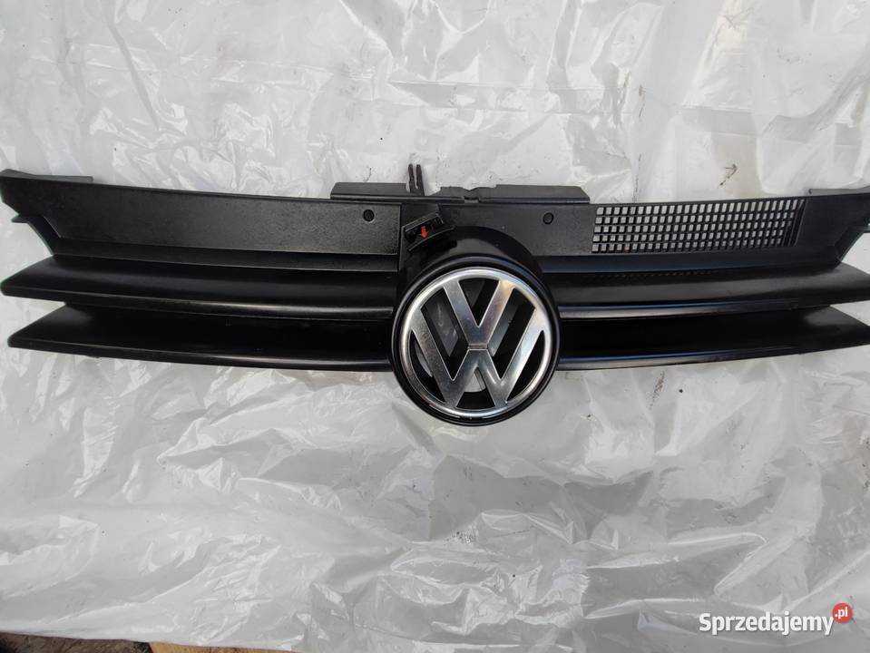 Atrapa grill kratka golf 4 Atrapy Pabianice sprzedam