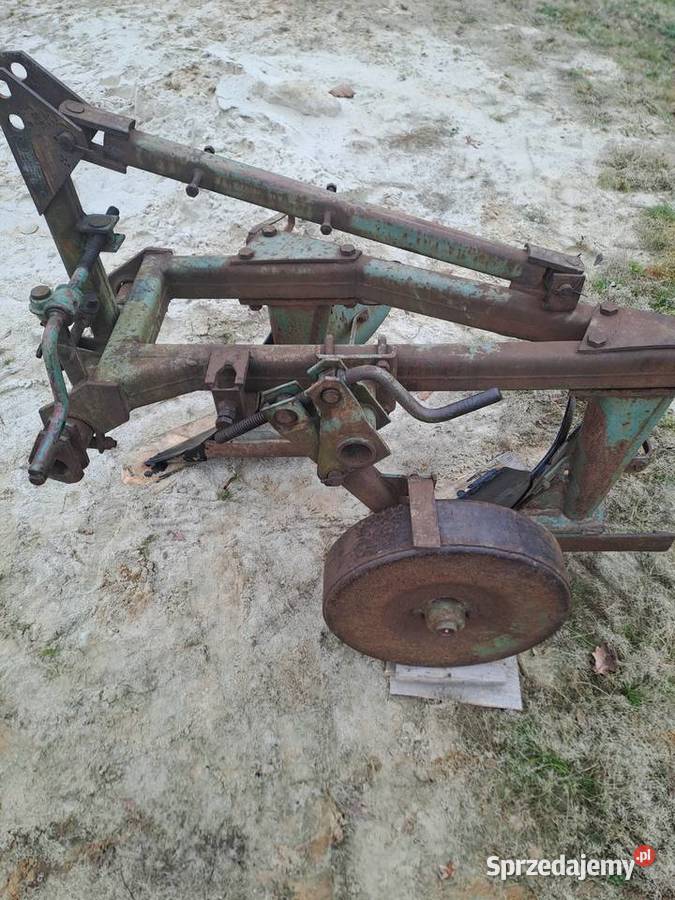 Sprzedam pług 2 skibowy grudziądzki nieuszkodzony świętokrzyskie