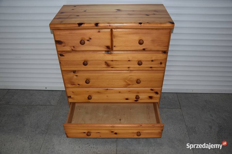 komoda z szufladami z drewna sosnowego