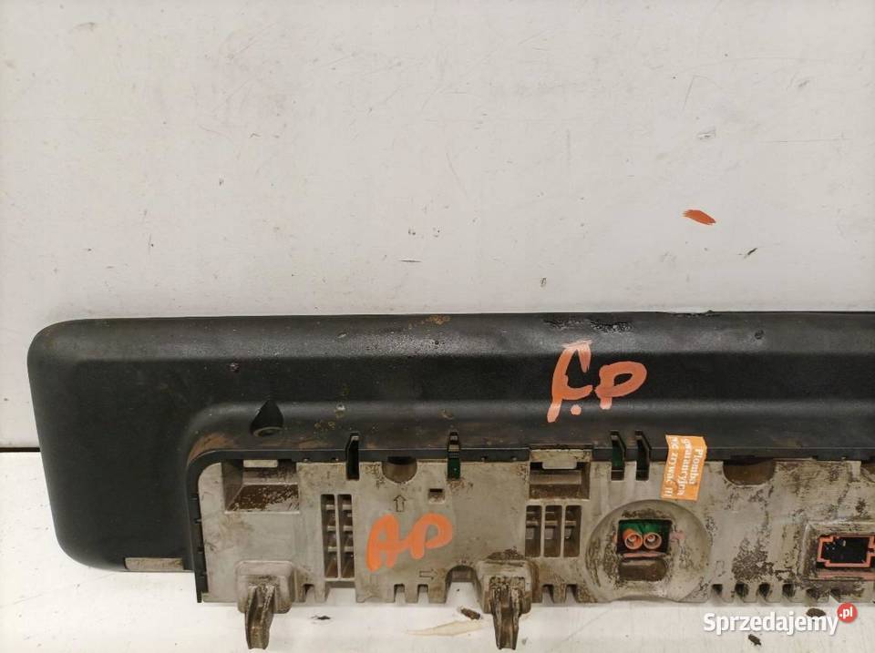 LICZNIK 2479008211 MercedesBenz CLAklasa II 2019 Rok produkcji 2021 świętokrzyskie