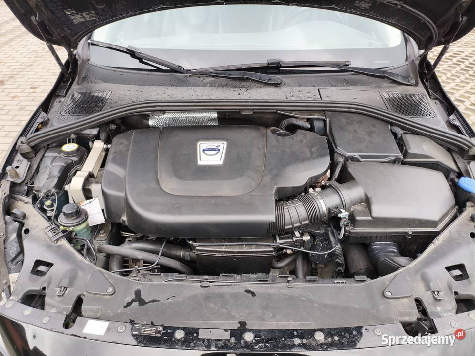 Sprzedam ładne VOLVO V60 D3 z udokumentowanym 2000cm3