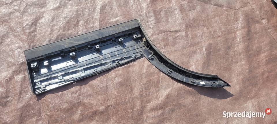 KIA SPORTAGE 5 V 21 listwa drzwi tył lewa