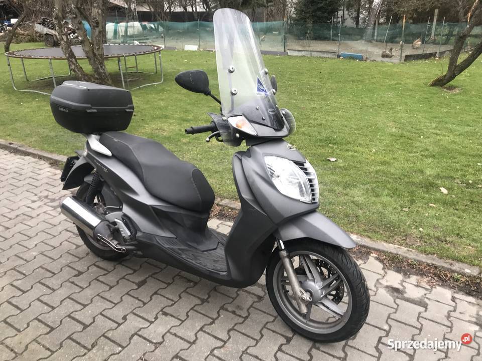 Skuter malaguti password 250 Yamaha x Rok produkcji 2006 sprzedam
