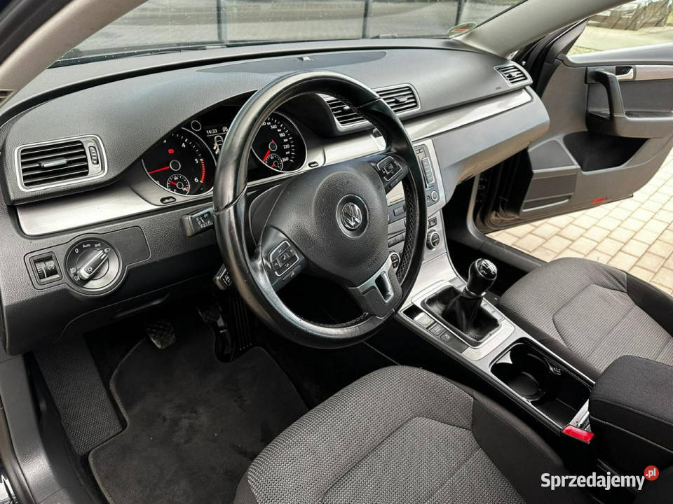 Volkswagen Passat Navi Xenon Tempomat Grzane 1968cm3