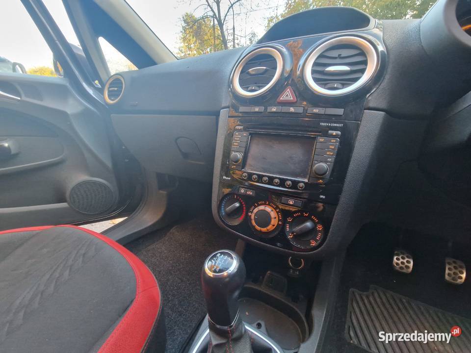 Opel corsa 14turbo 2014 zarejesrrowany anglik 110000km Corsa Kraków sprzedam