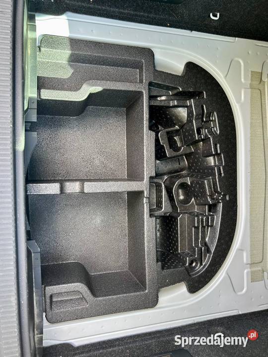 SKODA OCTAVIA III 3 STYROPIAN WKŁAD BAGAŻNIKA NA Motoryzacja Łowicz sprzedam