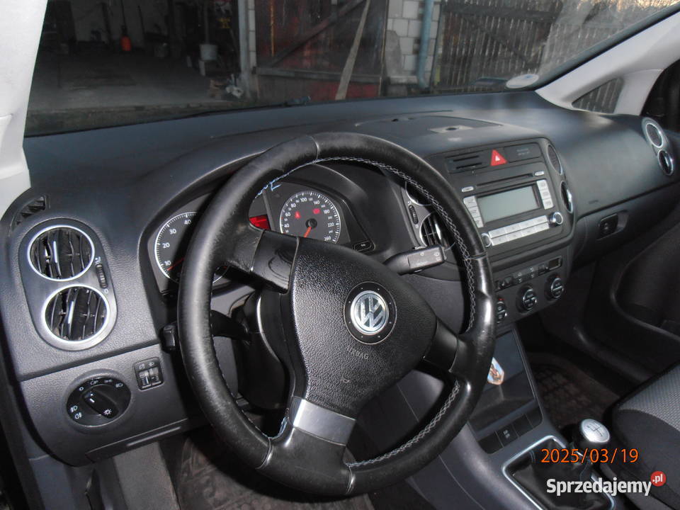 Sprzedam VOLKSWAGENA GOLF PLUS 16 MPI benzyna Wojciechów sprzedam