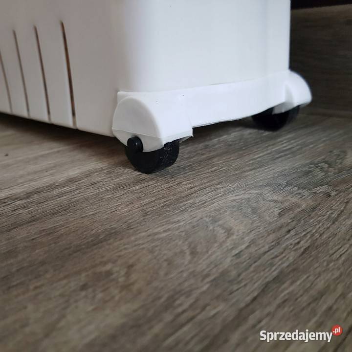 Łazienkowa szafka mobilna regał na kołach półka Kraków