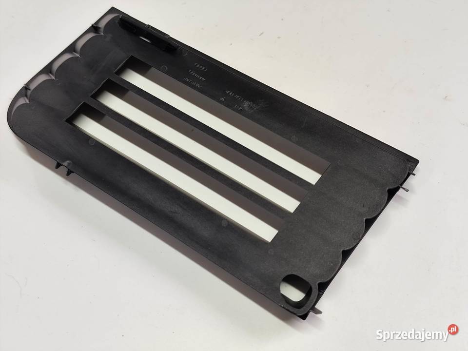 AUDI A8 D2 9902r LIFT KRATKA OSŁONA HALOGEN sprzedam