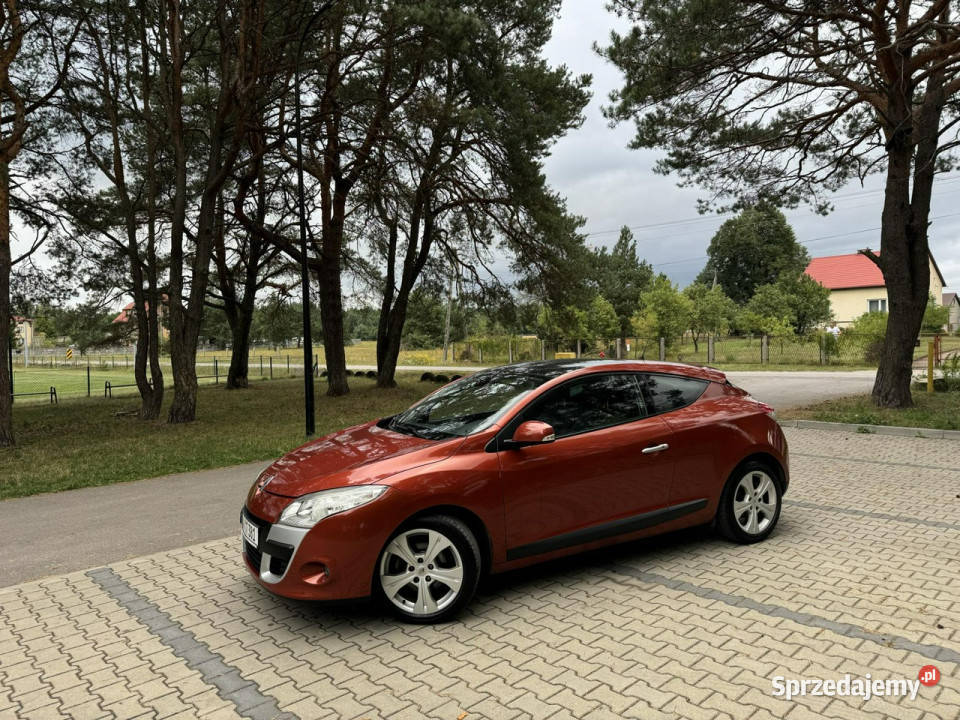 Renault Megane 2009 r 16 Keyless Go Panorama PDC Chechło sprzedam