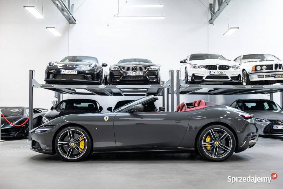 Ferrari Roma Spider Spider 39 V8 620 Pakiet szary Węgrzce