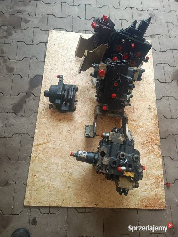 Volvo L70 F zawór rozdzielacz hydrauliczny Układ hydrauliczny Staszów