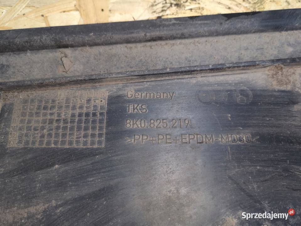 OSŁONA PODWOZIA AUDI A4 B8 A5 LEWA 8K0825219 Przystajń