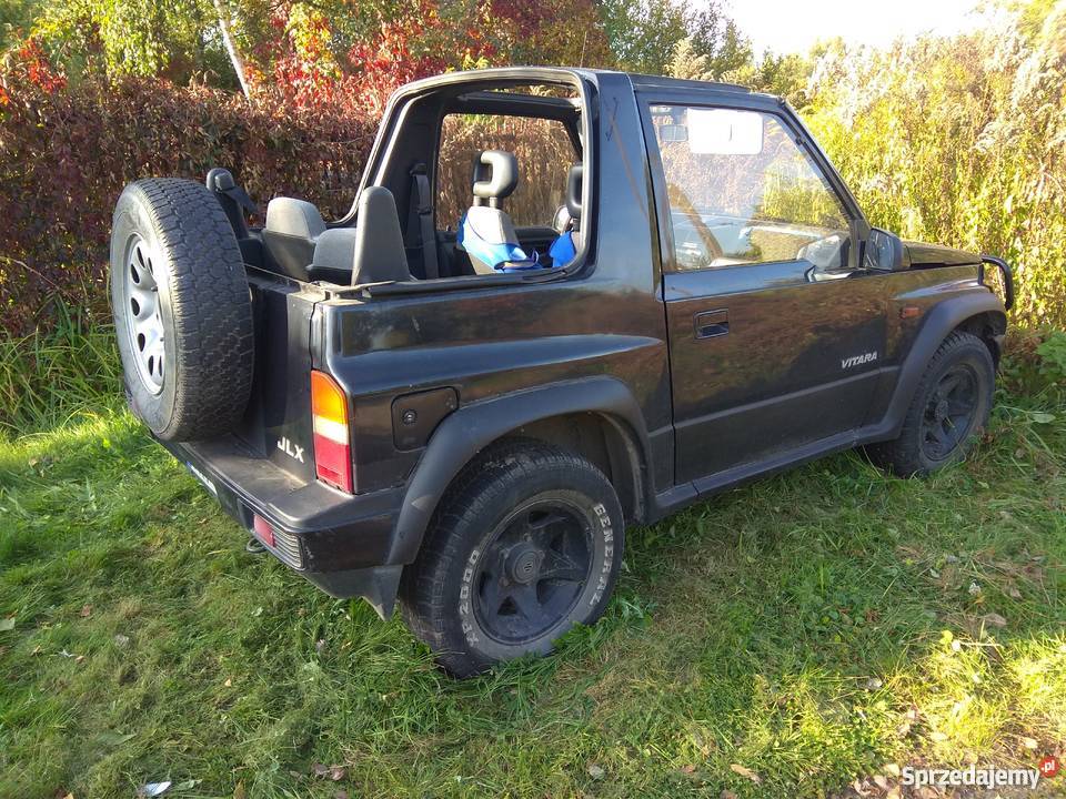 Suzuki Vitara 1 1989 Sprzedam radio Niestachów sprzedam
